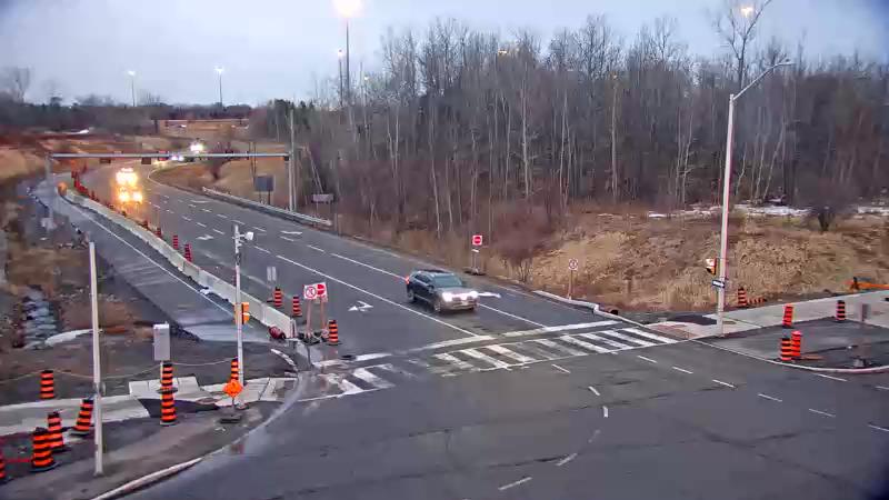 Traffic camera image at 2025-03-25 10:45:59
