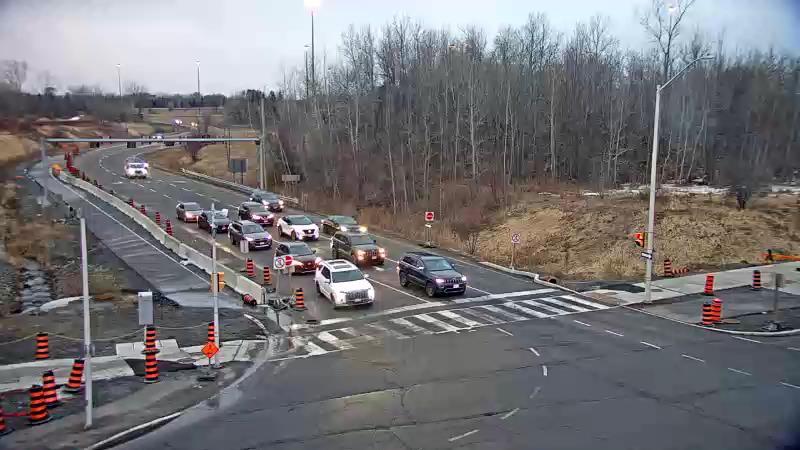 Traffic camera image at 2025-03-25 10:56:01