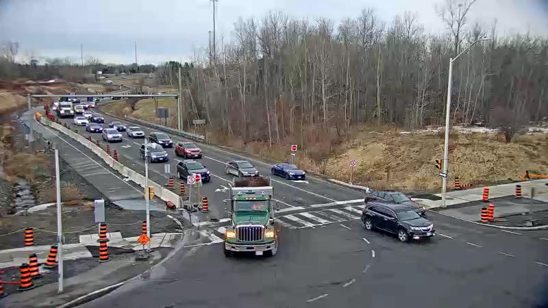 Traffic camera image at 2025-03-25 11:45:53