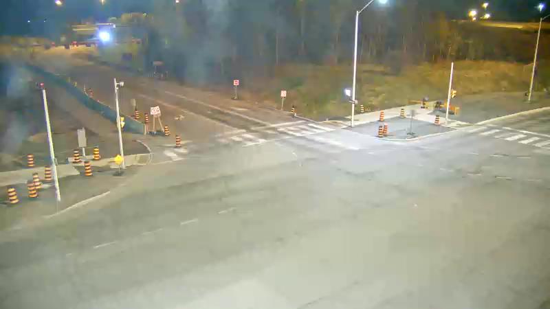Traffic camera image at 2025-05-09 08:00:53