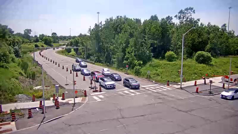 Traffic camera image at 2025-06-30 18:31:20