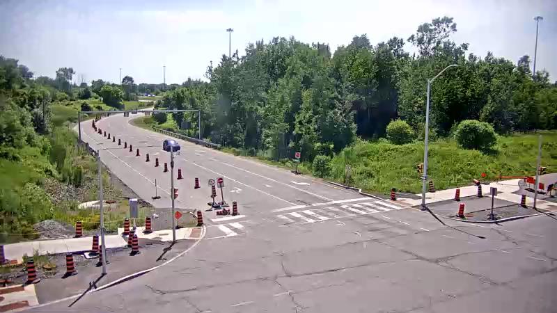 Traffic camera image at 2025-06-30 18:56:21