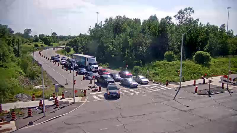 Traffic camera image at 2025-06-30 20:06:23