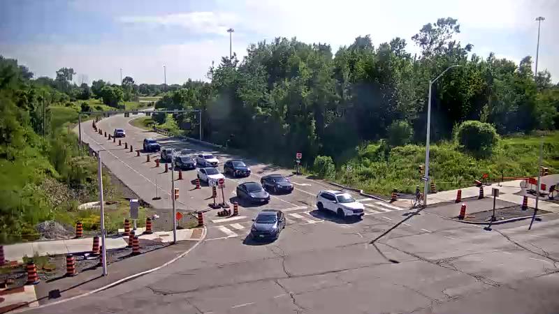 Traffic camera image at 2025-06-30 20:51:15