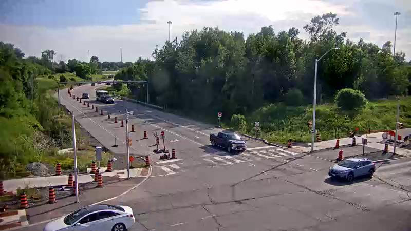 Traffic camera image at 2025-06-30 21:31:20