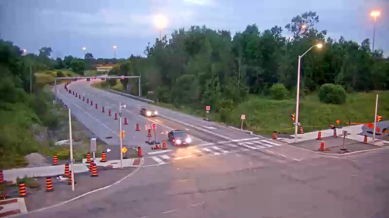 Traffic camera image at 2025-07-01 01:11:22