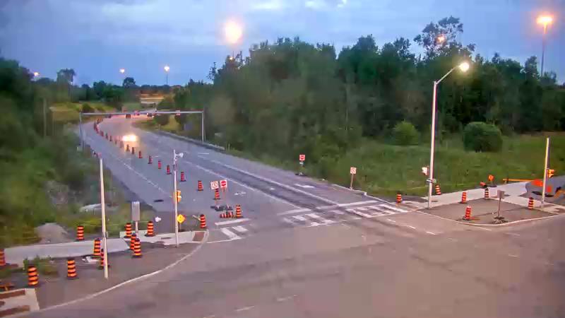 Traffic camera image at 2025-07-01 01:16:24