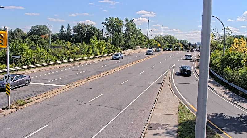 Traffic camera image at 2025-09-14 17:51:26