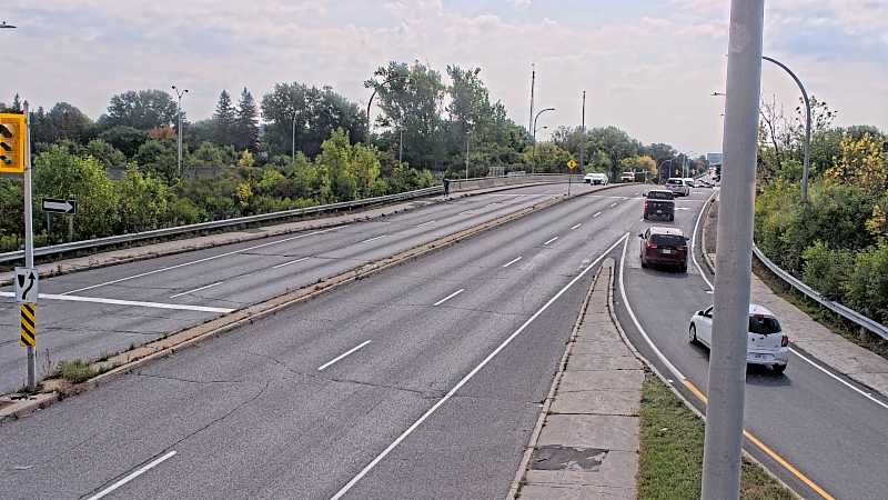 Traffic camera image at 2025-09-18 15:41:36