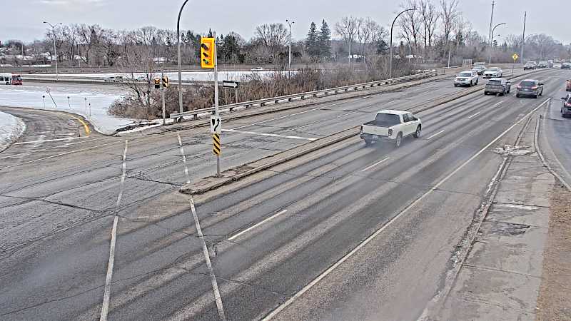 Traffic camera image at 2025-03-09 14:21:19