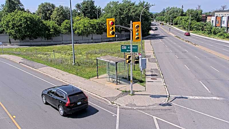 Traffic camera image at 2025-06-30 19:16:26