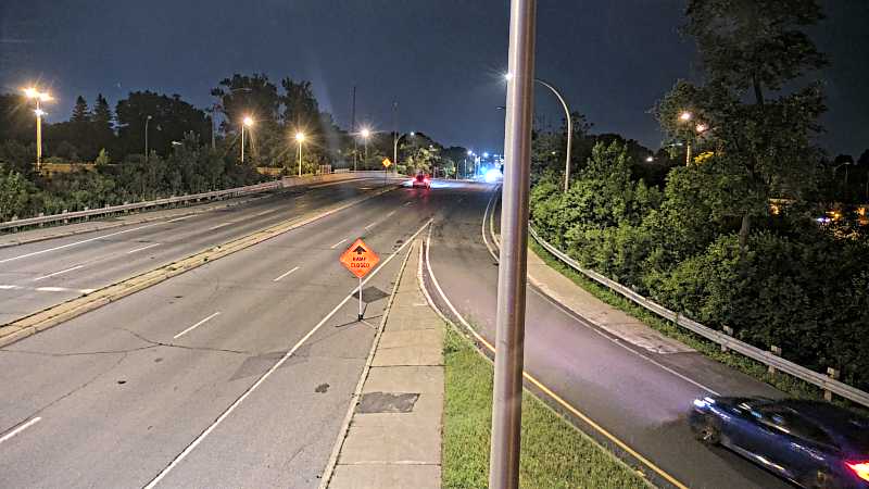 Traffic camera image at 2025-07-07 04:26:17