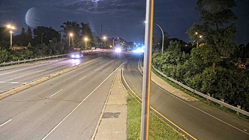 Traffic camera image at 2025-07-12 03:51:15