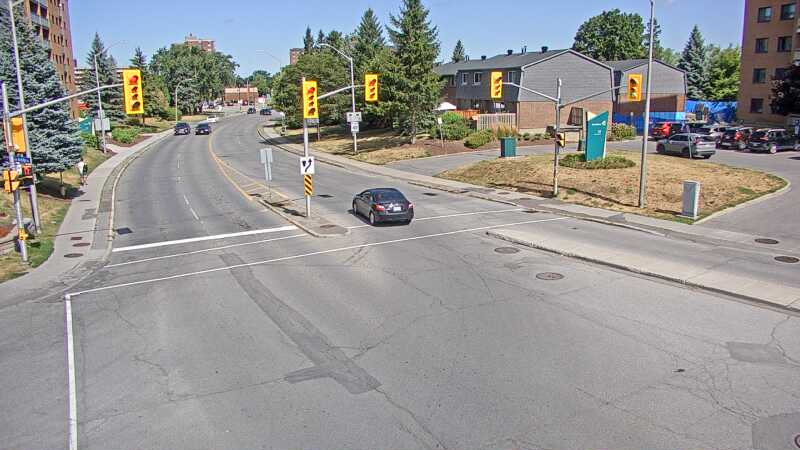 Traffic camera image at 2025-08-24 15:11:16