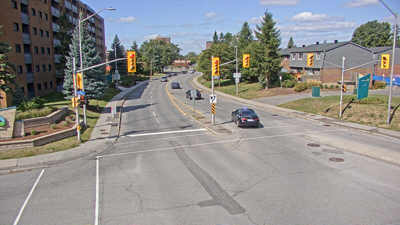 Traffic camera image at 2025-09-14 17:51:26