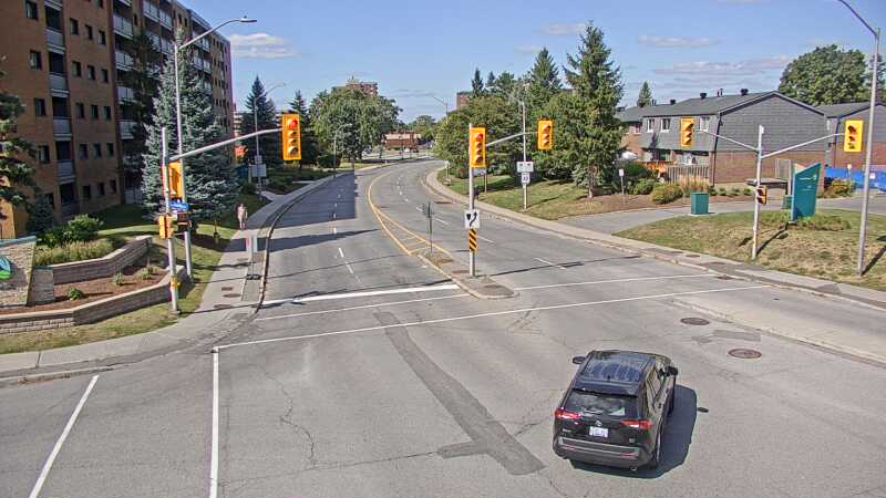 Traffic camera image at 2025-09-14 18:21:16