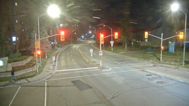 Traffic camera image at 2025-09-18 01:41:21
