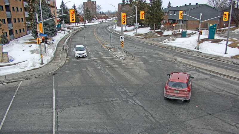 Traffic camera image at 2025-03-09 13:56:17