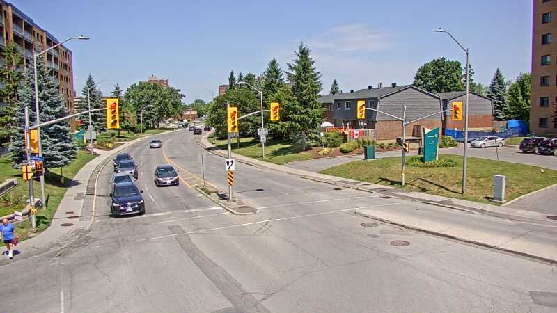 Traffic camera image at 2025-06-30 15:56:24