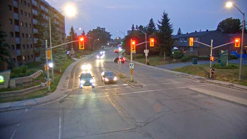 Traffic camera image at 2025-07-31 00:51:10