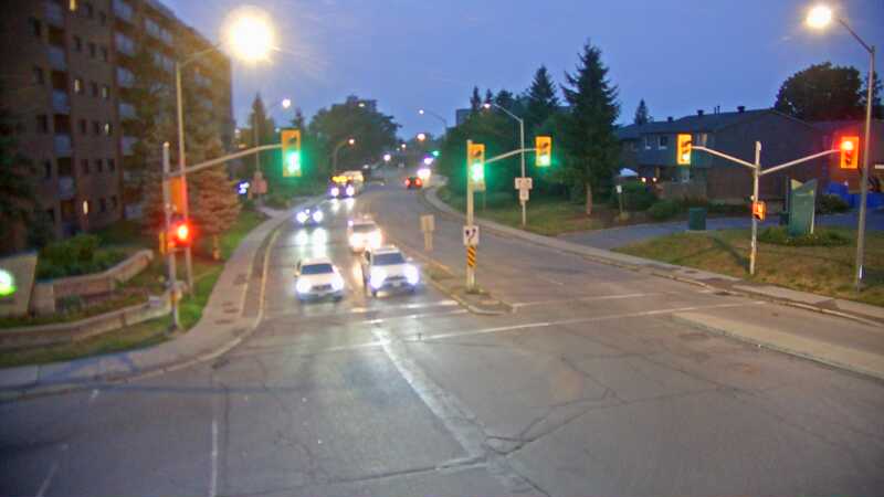 Traffic camera image at 2025-07-31 00:56:17