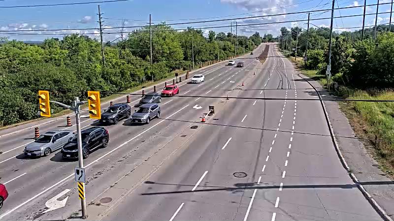 Traffic camera image at 2025-08-24 14:41:21