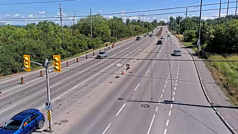 Traffic camera image at 2025-08-24 15:36:18
