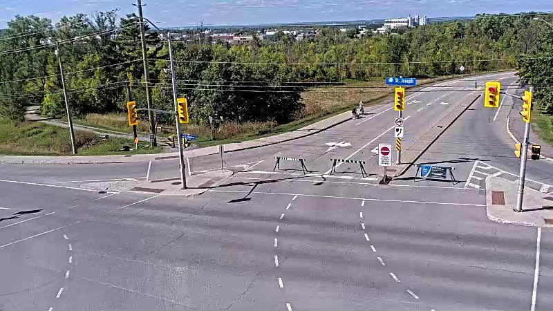 Traffic camera image at 2025-09-14 18:06:30