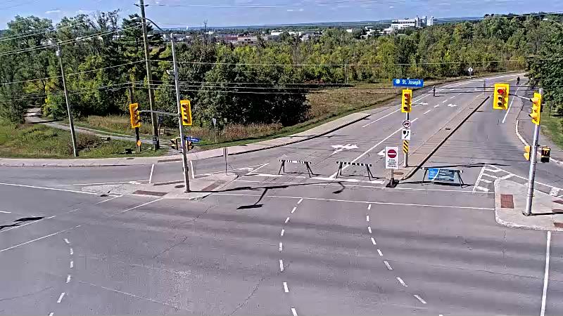 Traffic camera image at 2025-09-14 18:26:23