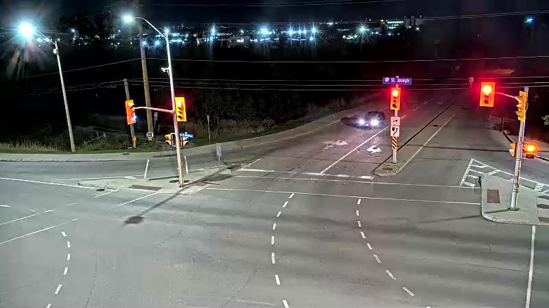 Traffic camera image at 2025-09-17 01:02:41