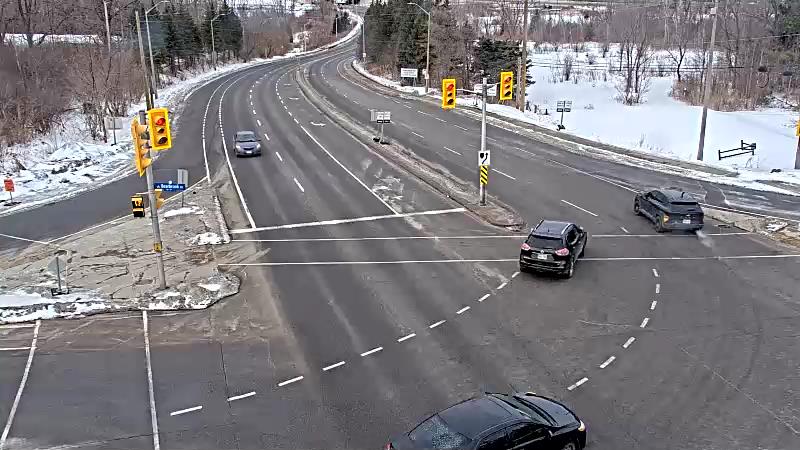 Traffic camera image at 2025-03-09 13:06:04