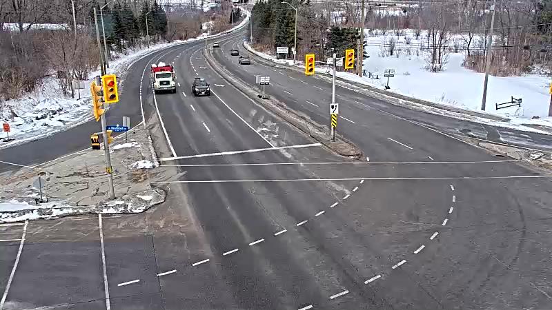 Traffic camera image at 2025-03-09 13:10:57