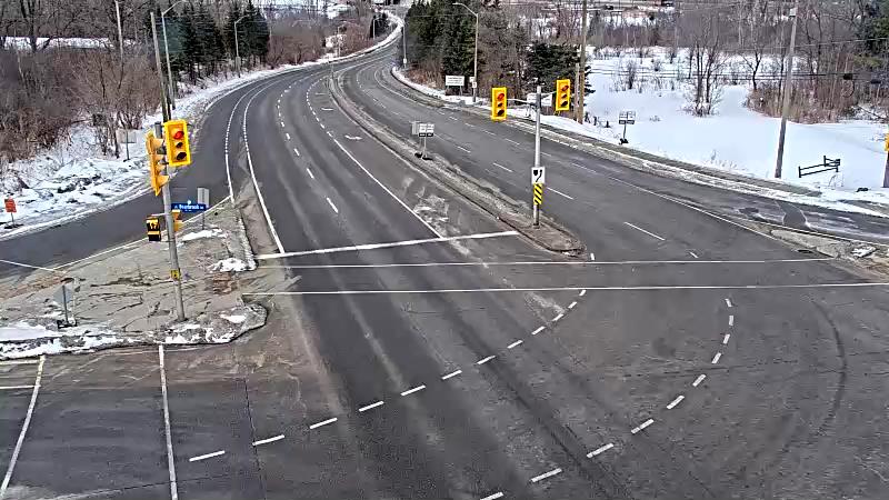 Traffic camera image at 2025-03-09 13:15:54