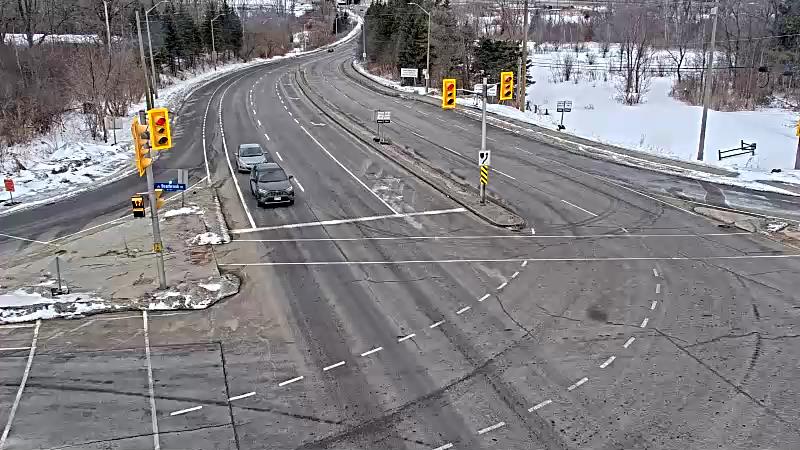 Traffic camera image at 2025-03-09 13:46:17