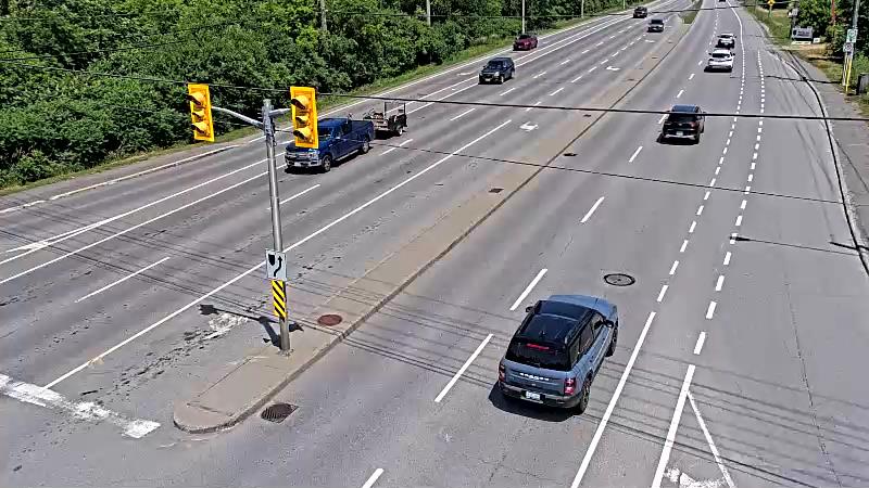 Traffic camera image at 2025-06-30 17:16:35