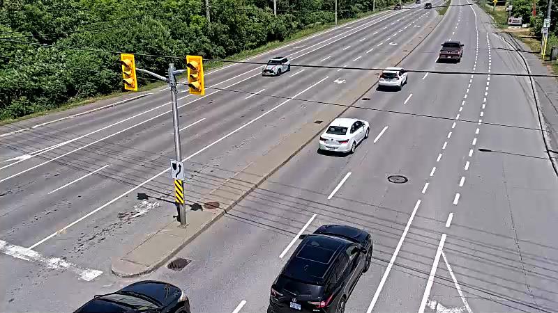 Traffic camera image at 2025-06-30 17:31:28