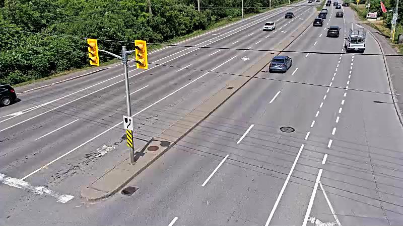 Traffic camera image at 2025-06-30 18:26:20