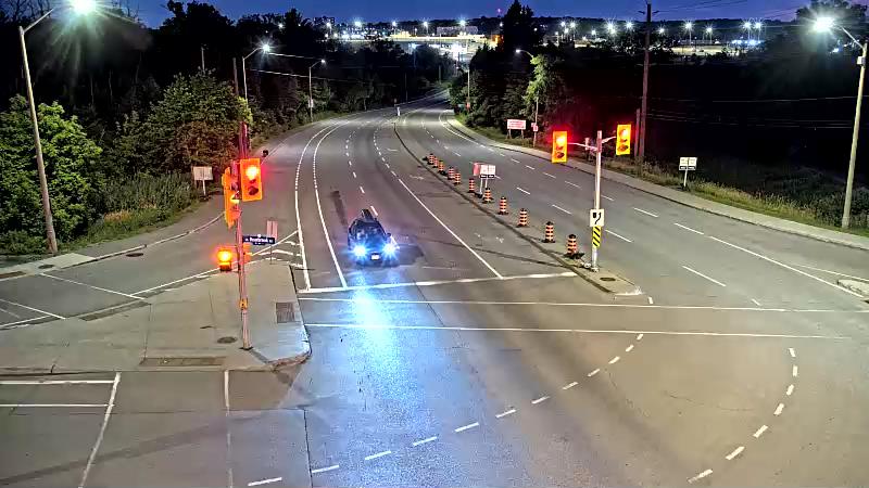 Traffic camera image at 2025-07-06 01:37:55