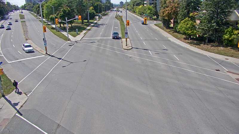 Traffic camera image at 2025-09-14 17:31:13