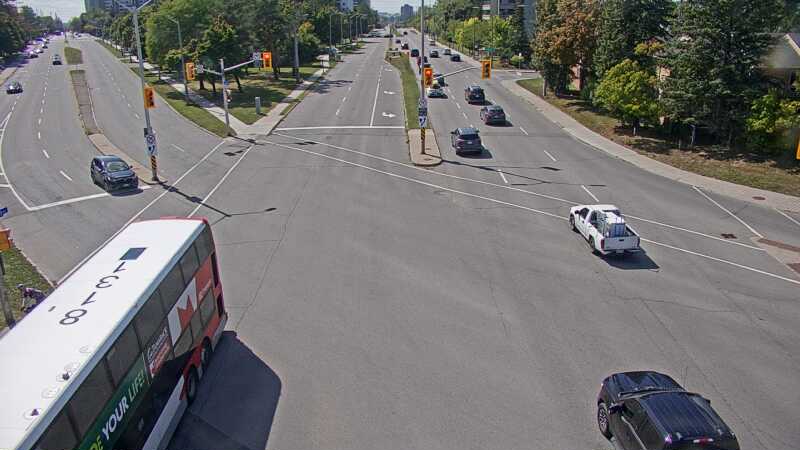 Traffic camera image at 2025-09-14 17:46:26