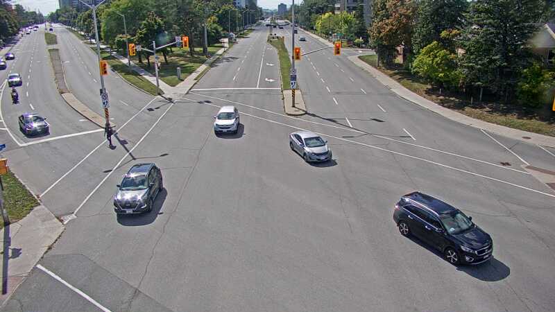 Traffic camera image at 2025-09-14 18:21:16