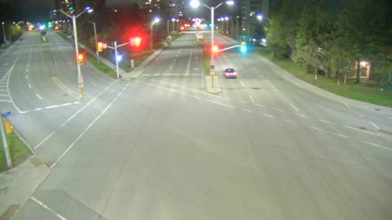 Traffic camera image at 2025-05-09 05:51:00