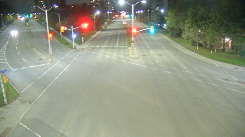 Traffic camera image at 2025-05-09 06:00:54