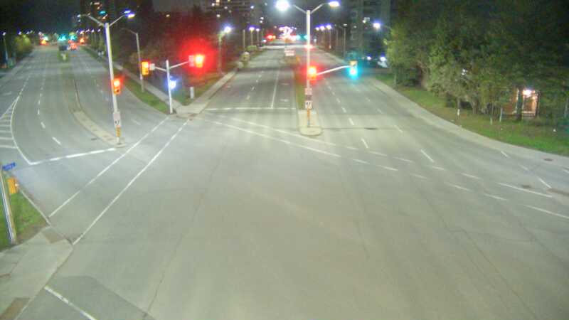 Traffic camera image at 2025-05-09 06:56:04