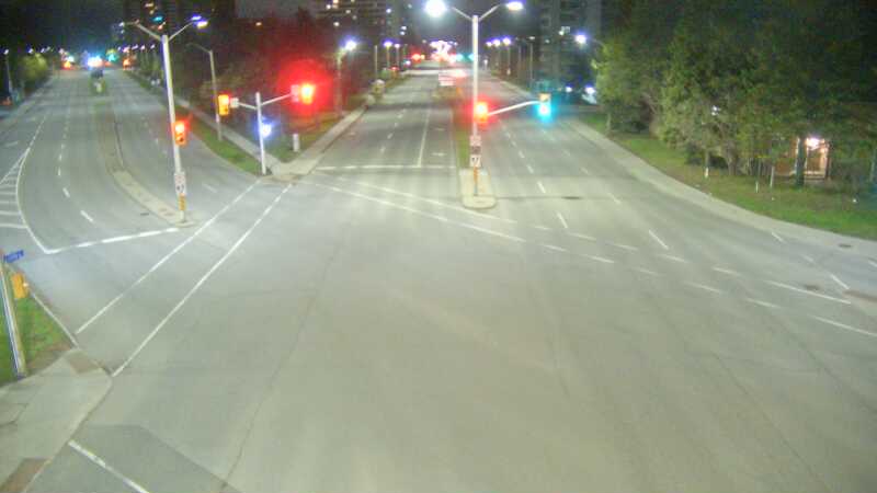 Traffic camera image at 2025-05-09 07:00:58