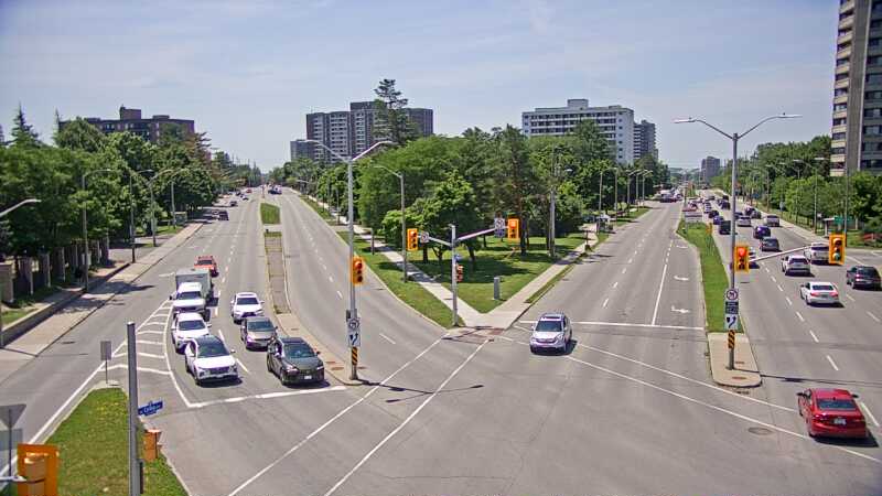 Traffic camera image at 2025-06-30 16:46:20