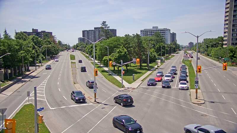 Traffic camera image at 2025-06-30 16:56:10