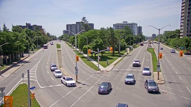 Traffic camera image at 2025-06-30 17:11:29