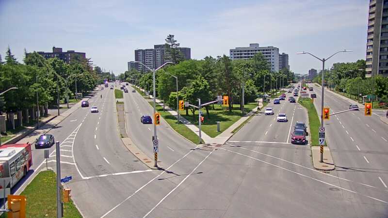 Traffic camera image at 2025-06-30 17:16:35