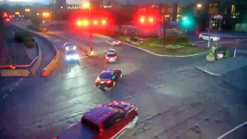 Traffic camera image at 2025-08-25 00:20:13
